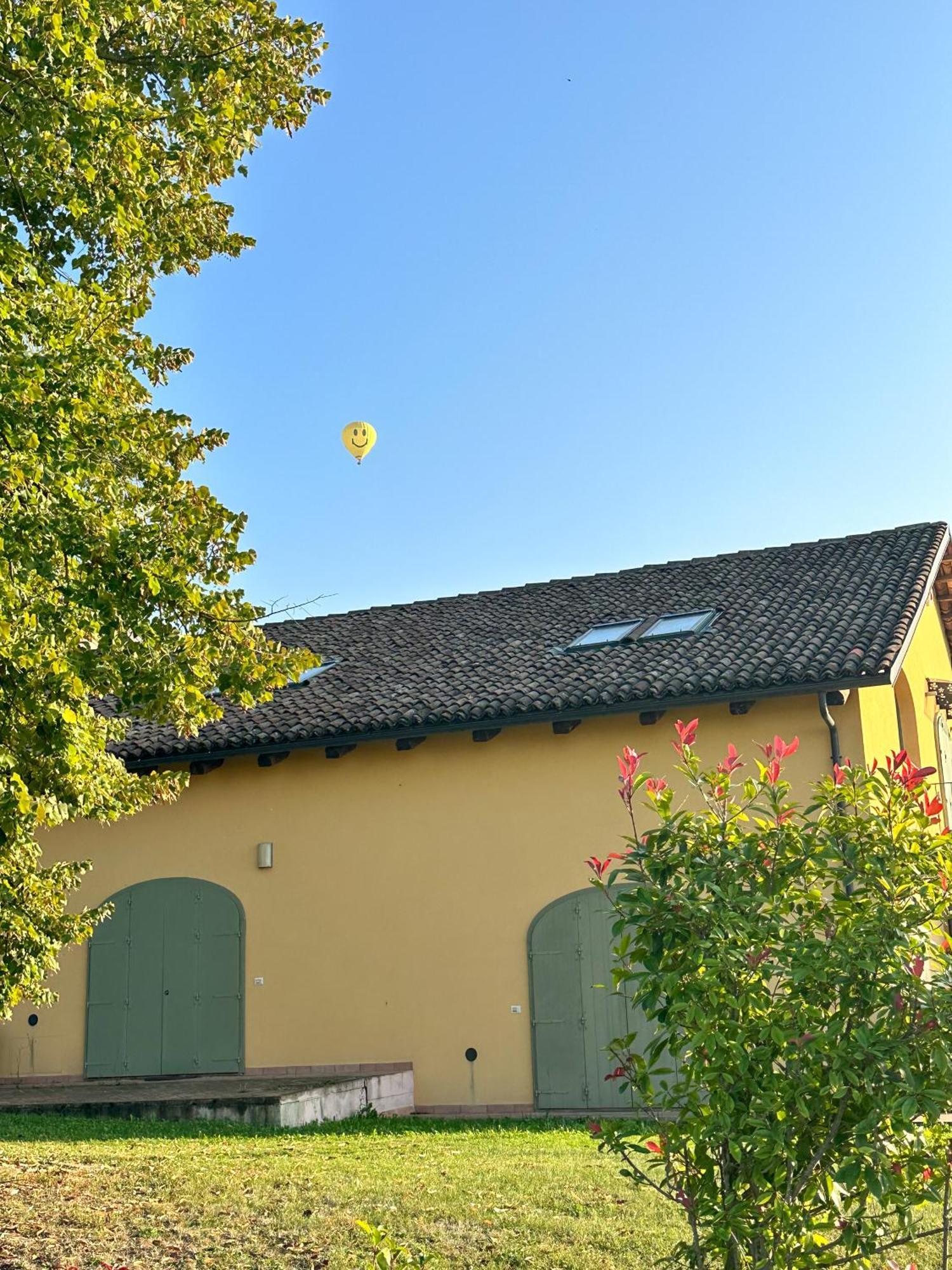 Villa Just Langhe Casa Barolo à Novello Extérieur photo