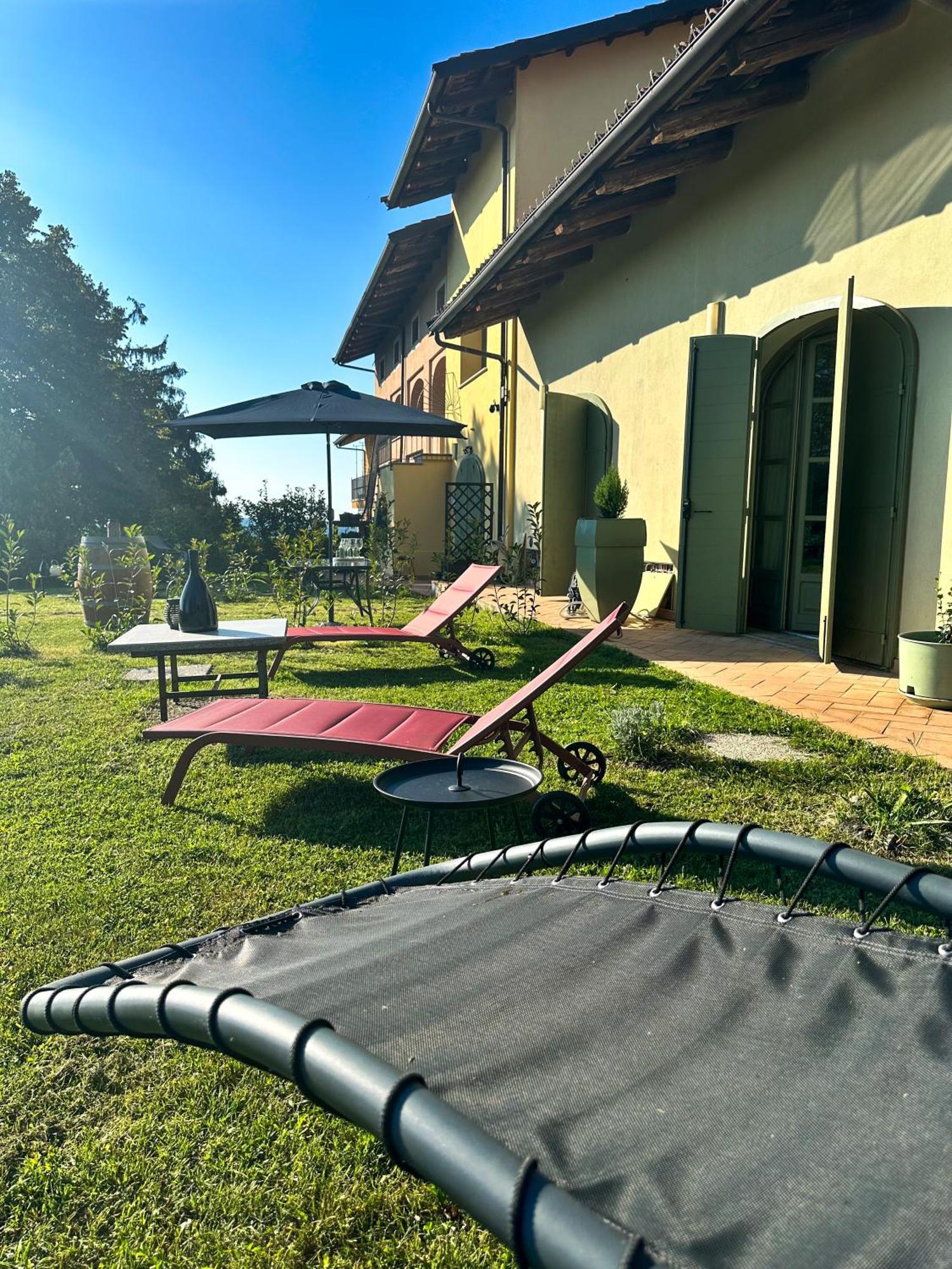 Villa Just Langhe Casa Barolo à Novello Extérieur photo