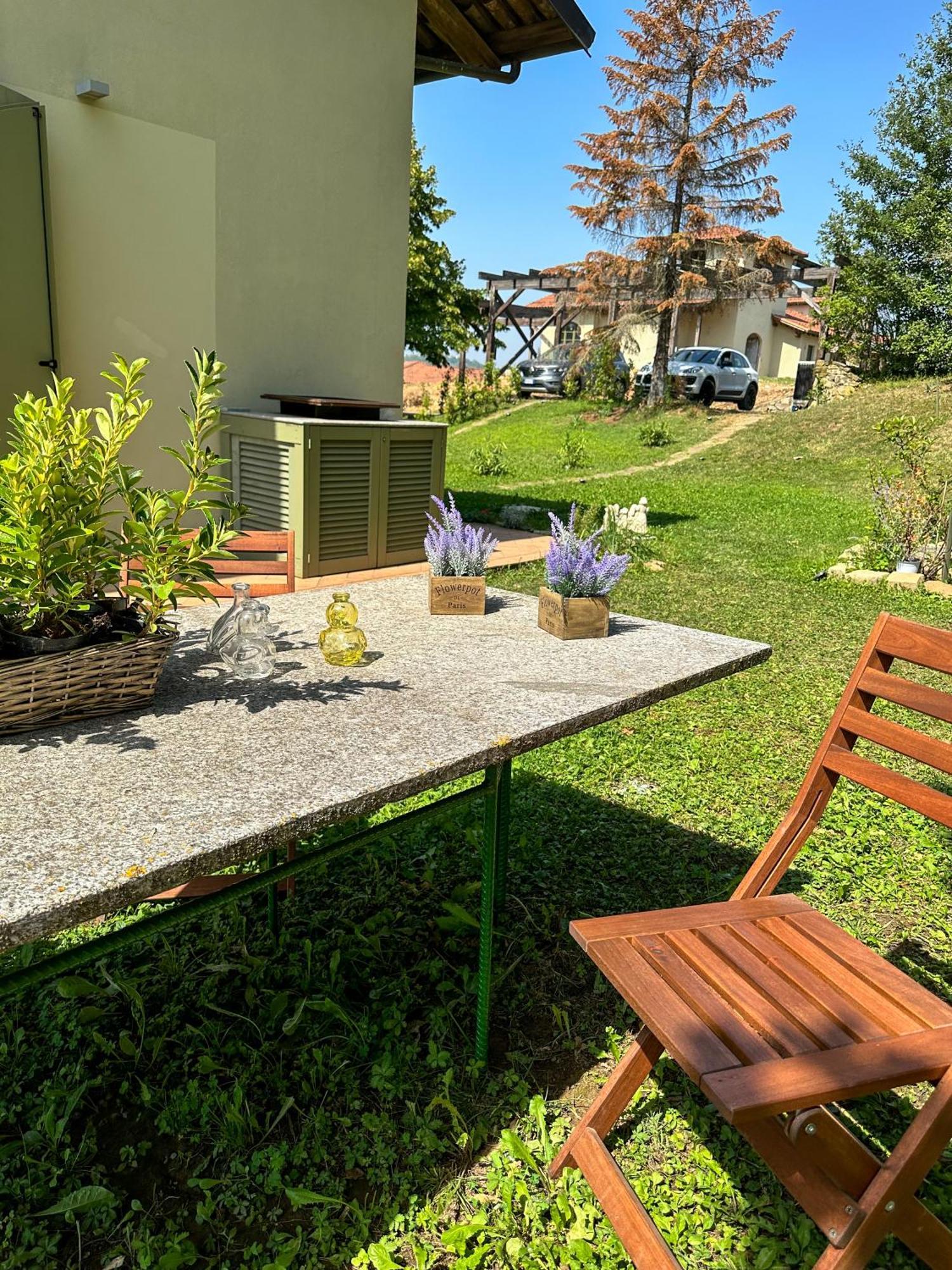 Villa Just Langhe Casa Barolo à Novello Extérieur photo