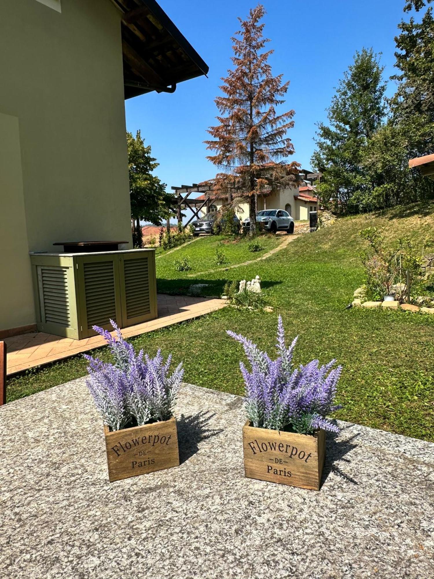 Villa Just Langhe Casa Barolo à Novello Extérieur photo