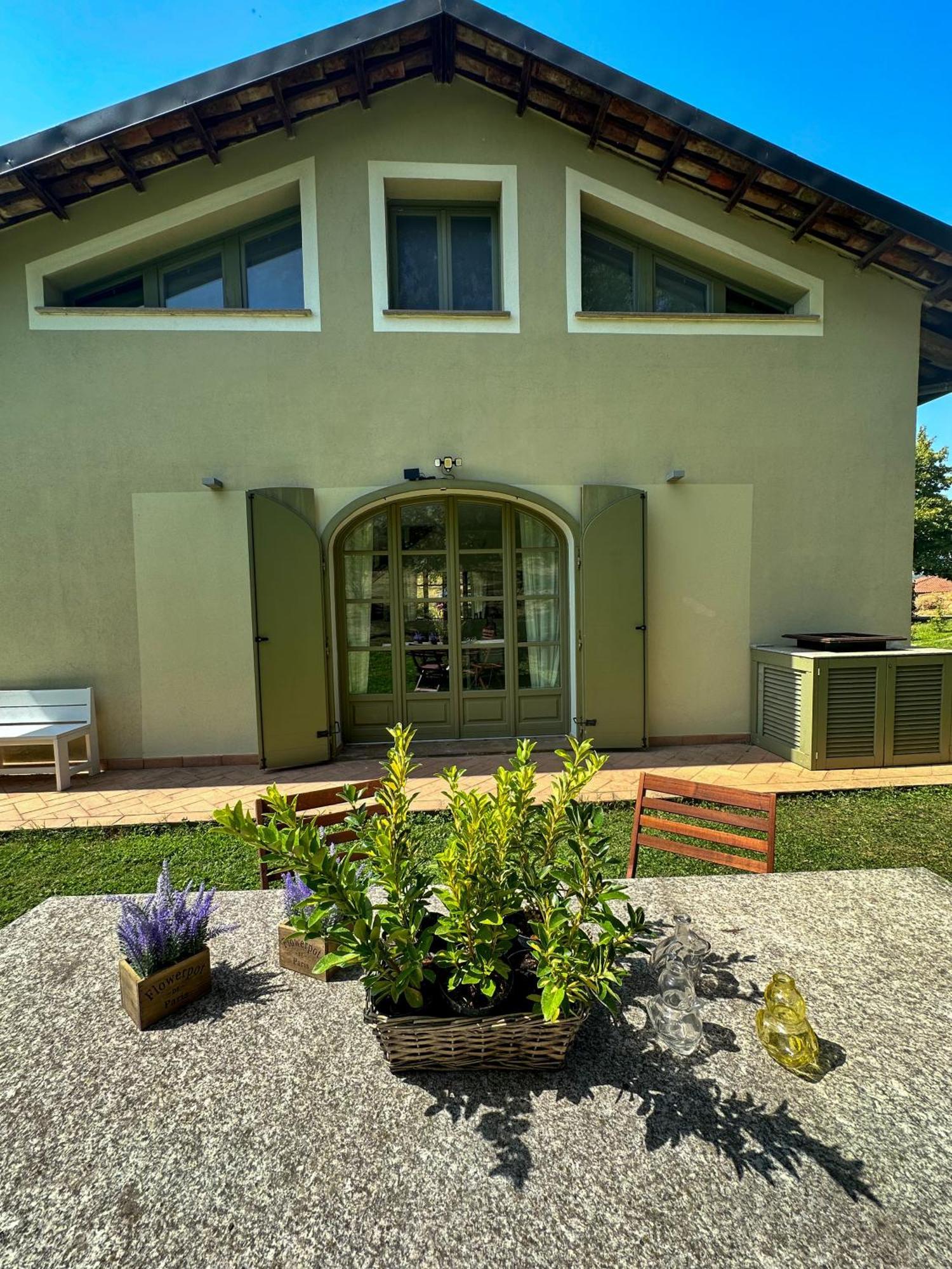 Villa Just Langhe Casa Barolo à Novello Extérieur photo
